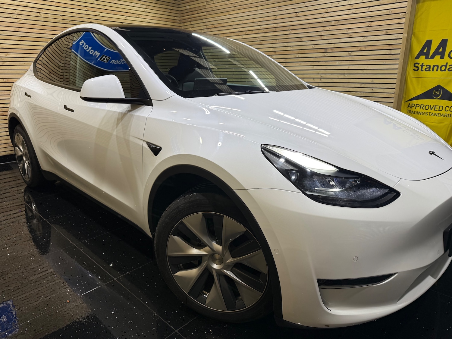 Used Tesla Model Y 2022 for sale - 76422549: Photo 26