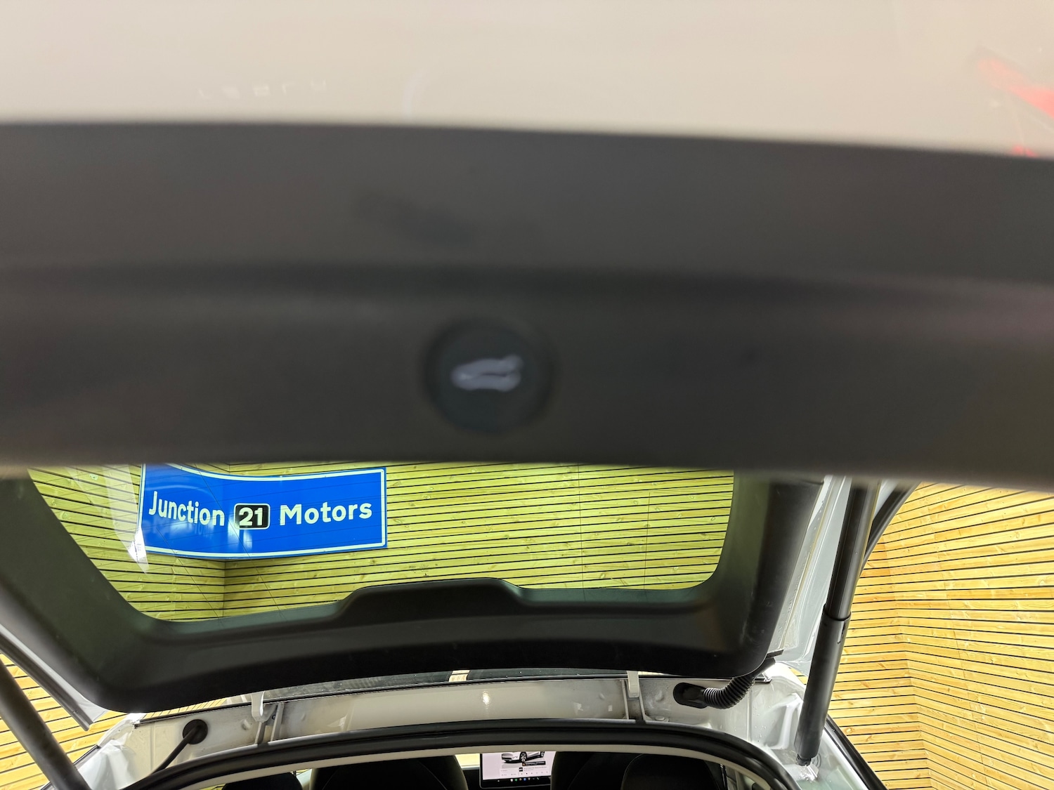 Used Tesla Model Y 2022 for sale - 76422549: Photo 34