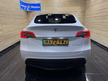 Used Tesla Model Y 2022 for sale - 76422549: Photo