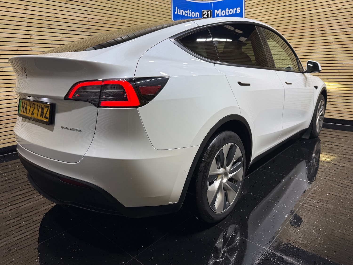 Used Tesla Model Y 2022 for sale - 76422549: Photo 6