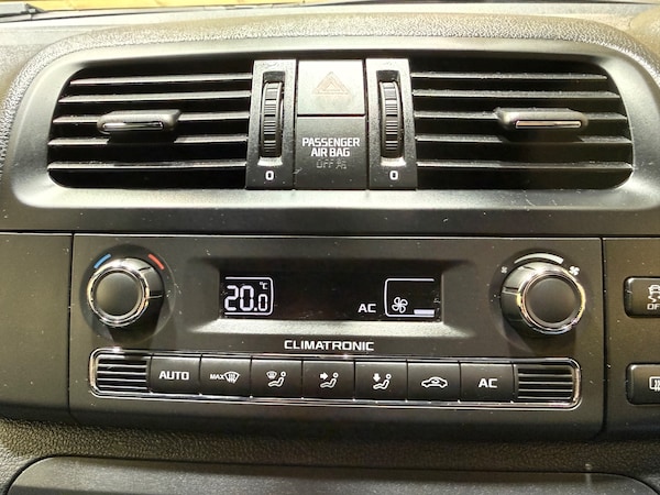 Used Skoda Fabia 2012 for sale - 76299853: Photo 11