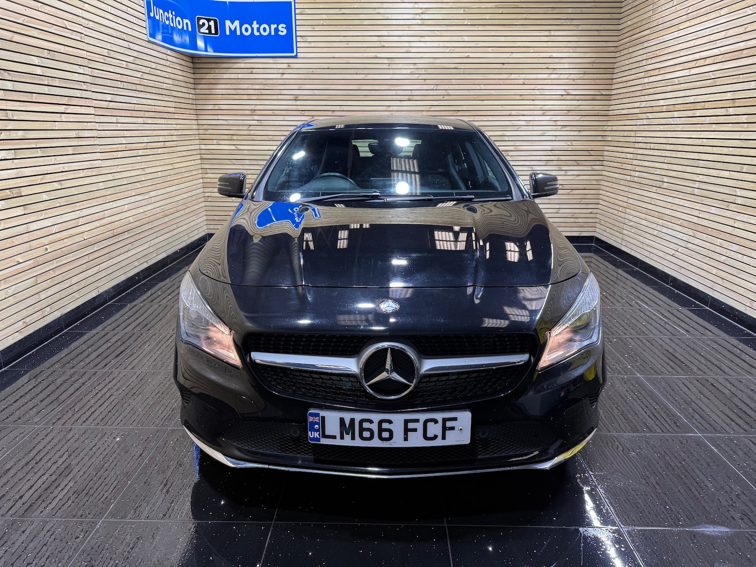 Used Mercedes-Benz CLA 2016 for sale - 76535037: Photo 2