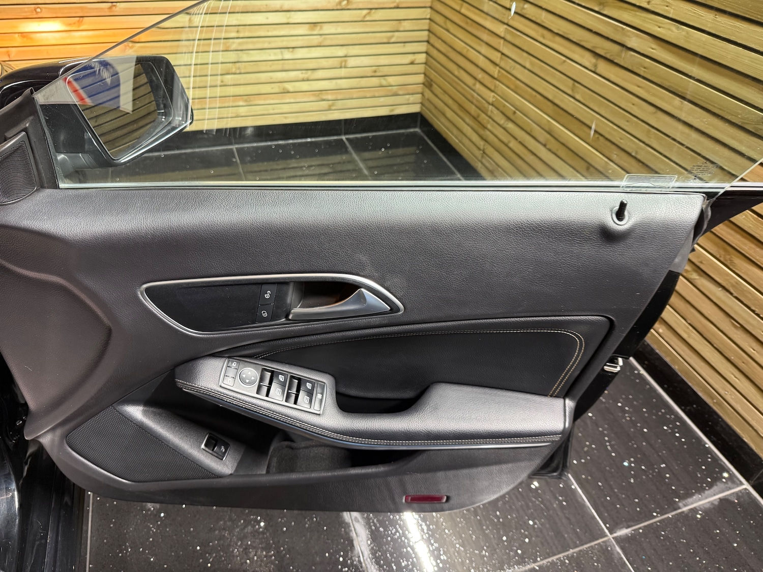 Used Mercedes-Benz CLA 2016 for sale - 76535037: Photo 28