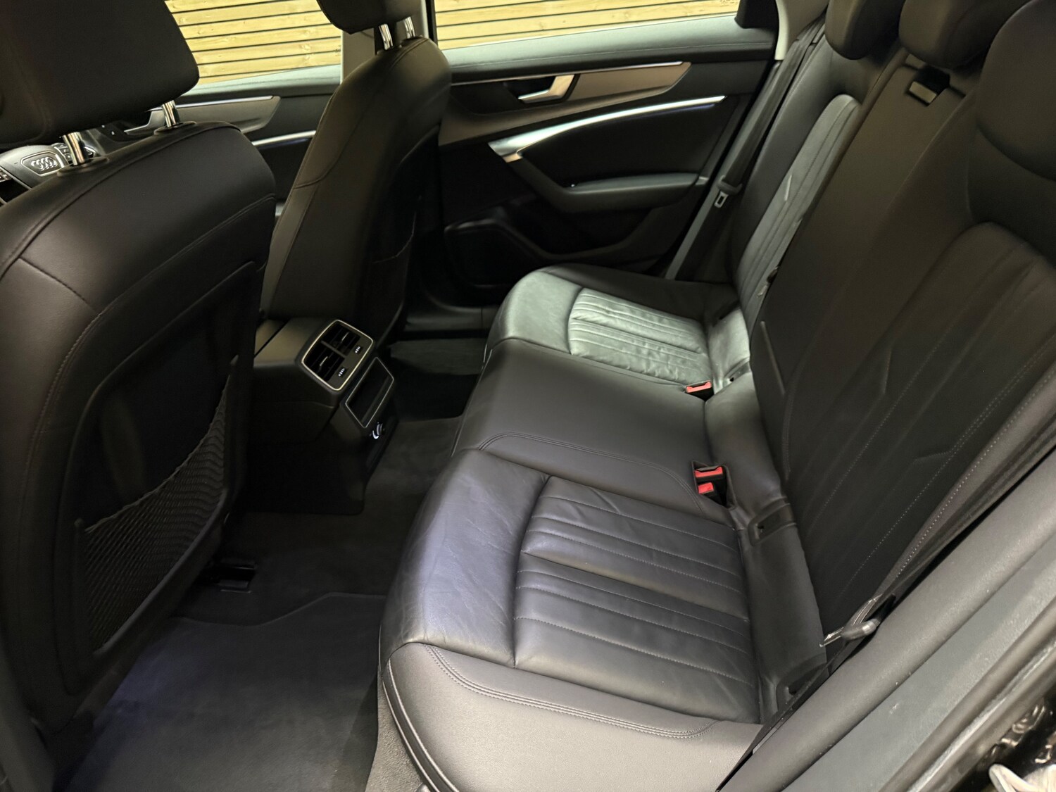 Vehicle 29