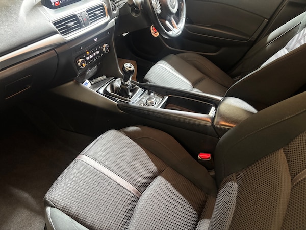 Used Mazda Mazda3 2017 for sale - 75428361: Photo 22