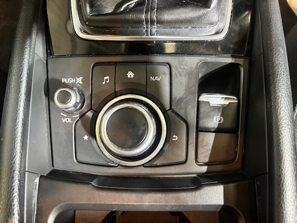 Used Mazda Mazda3 2017 for sale - 75428361: Photo 24