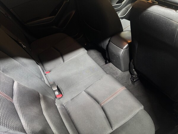 Used Mazda Mazda3 2017 for sale - 75428361: Photo 9