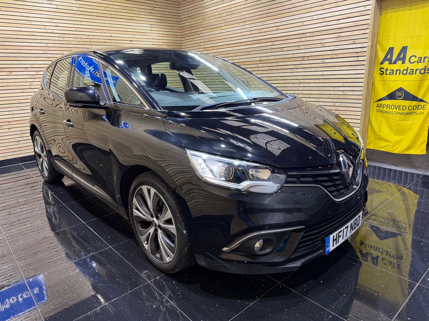 Used Renault Scenic 2017 for sale - 76940159: Photo 17