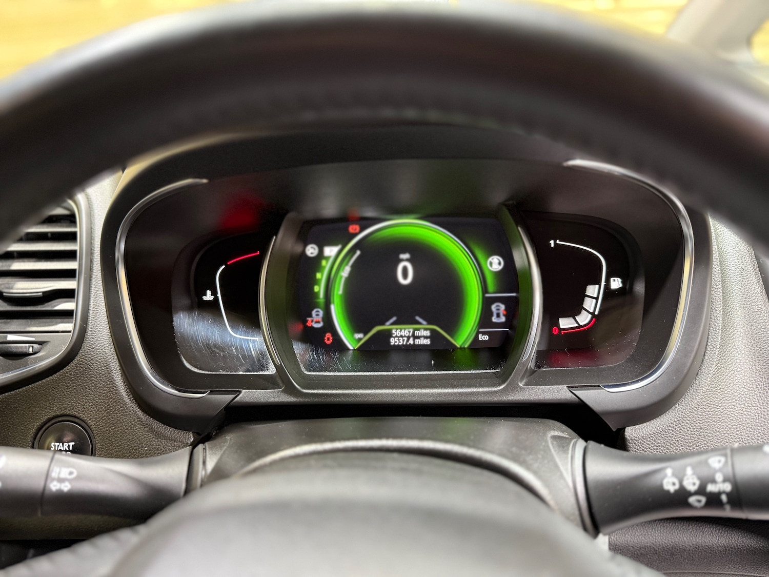 Used Renault Scenic 2017 for sale - 76940159: Photo 29