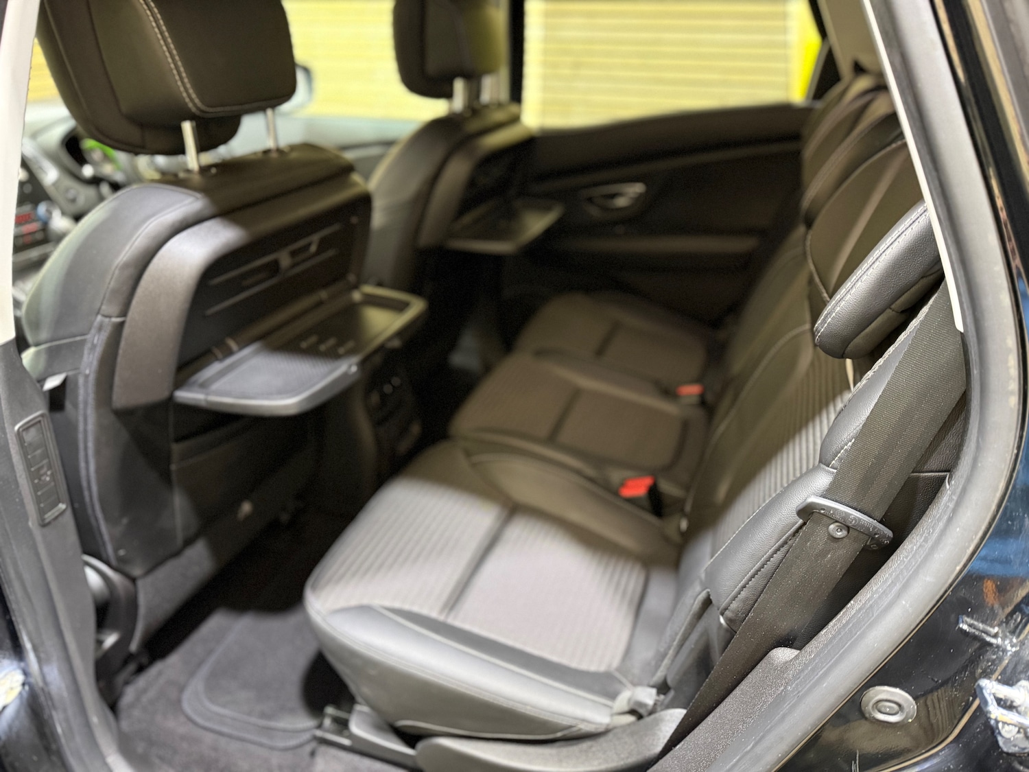 Used Renault Scenic 2017 for sale - 76940159: Photo 32