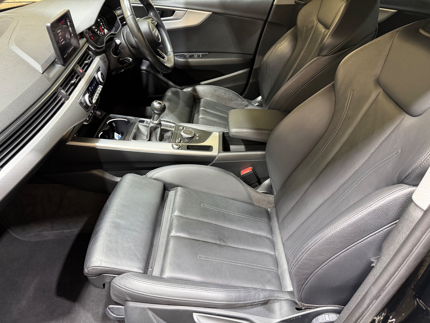 Vehicle 29