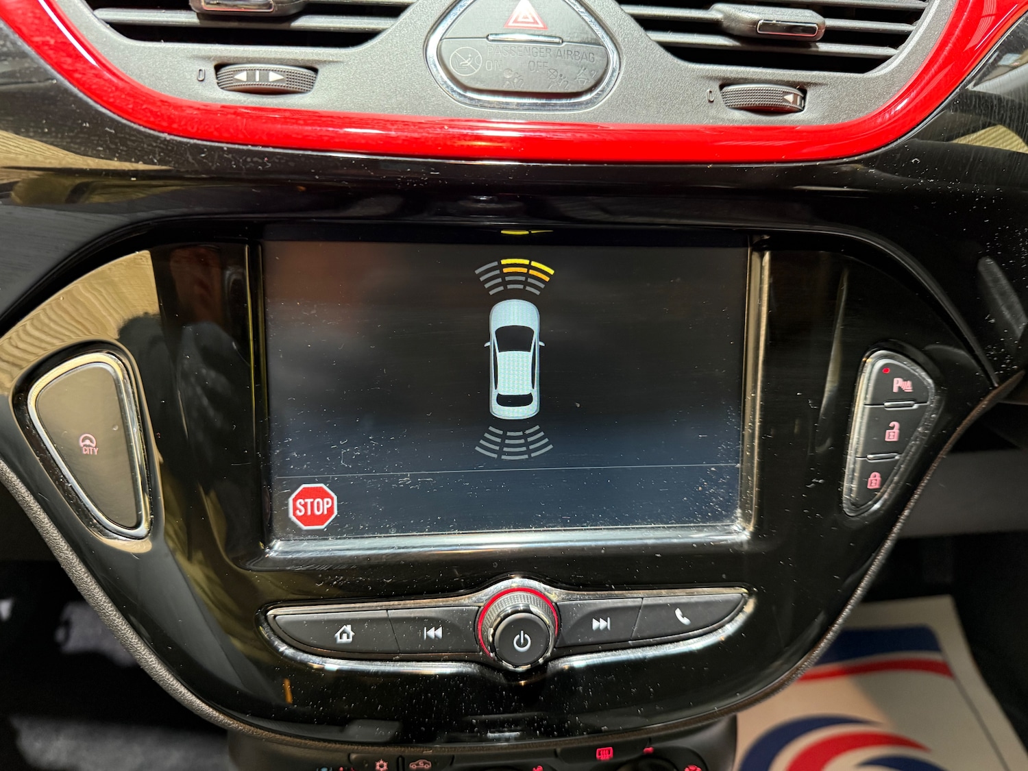 Used Vauxhall Corsa 2018 for sale - 76641650: Photo 11