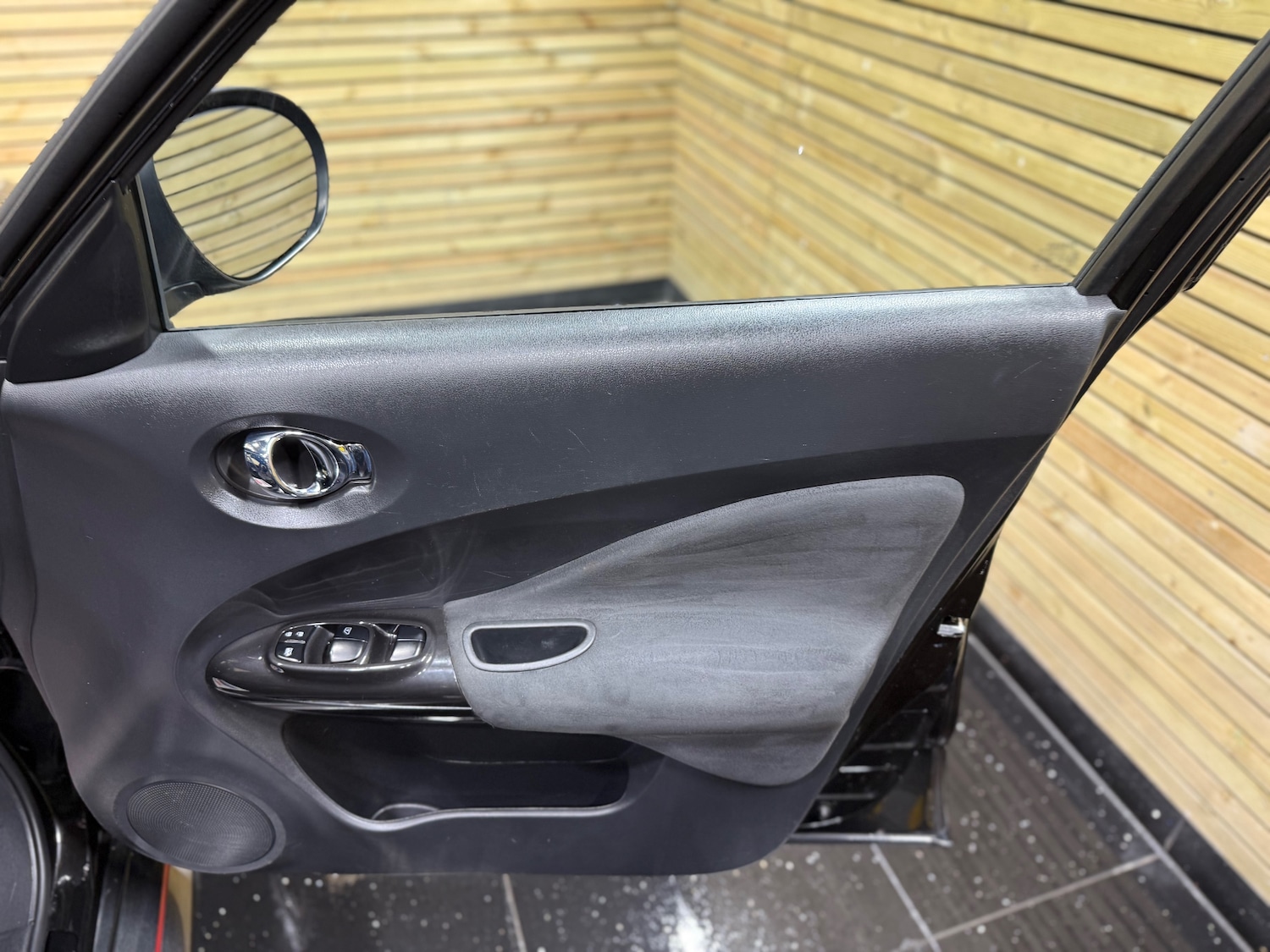 Used Nissan Juke 2013 for sale - 76804330: Photo 29