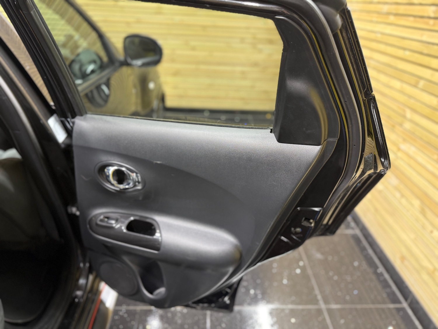 Used Nissan Juke 2013 for sale - 76804330: Photo 31