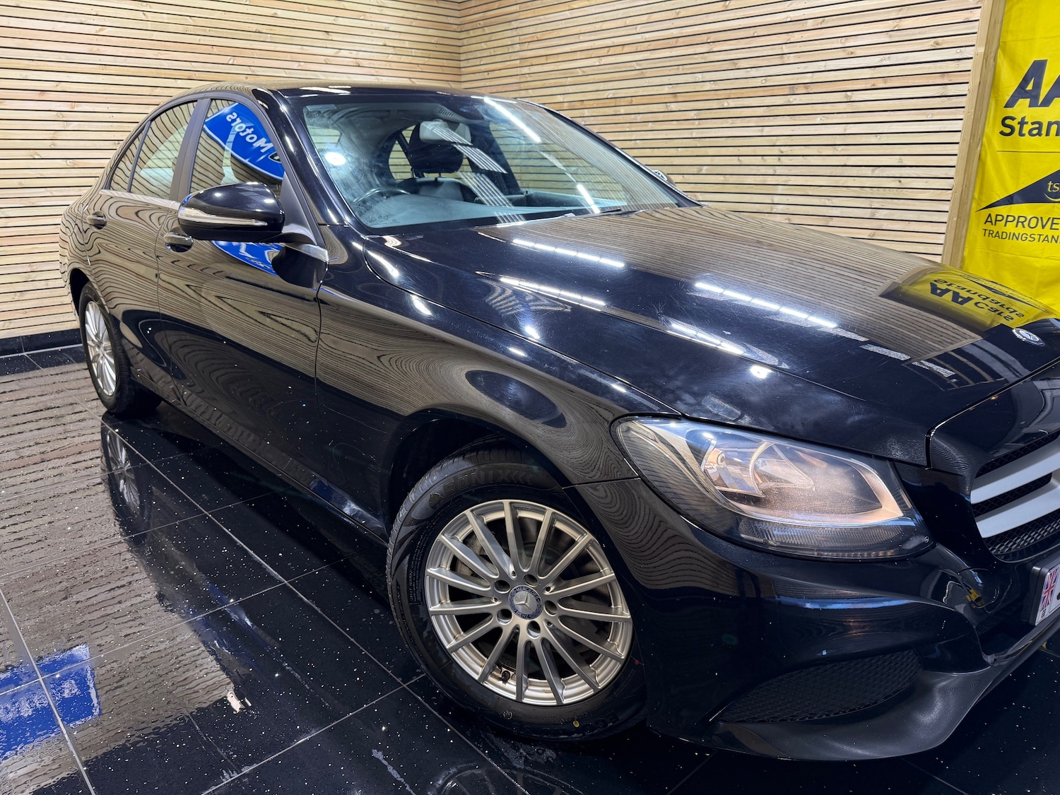 Used Mercedes-Benz C Class 2015 for sale - 76557830: Photo 21