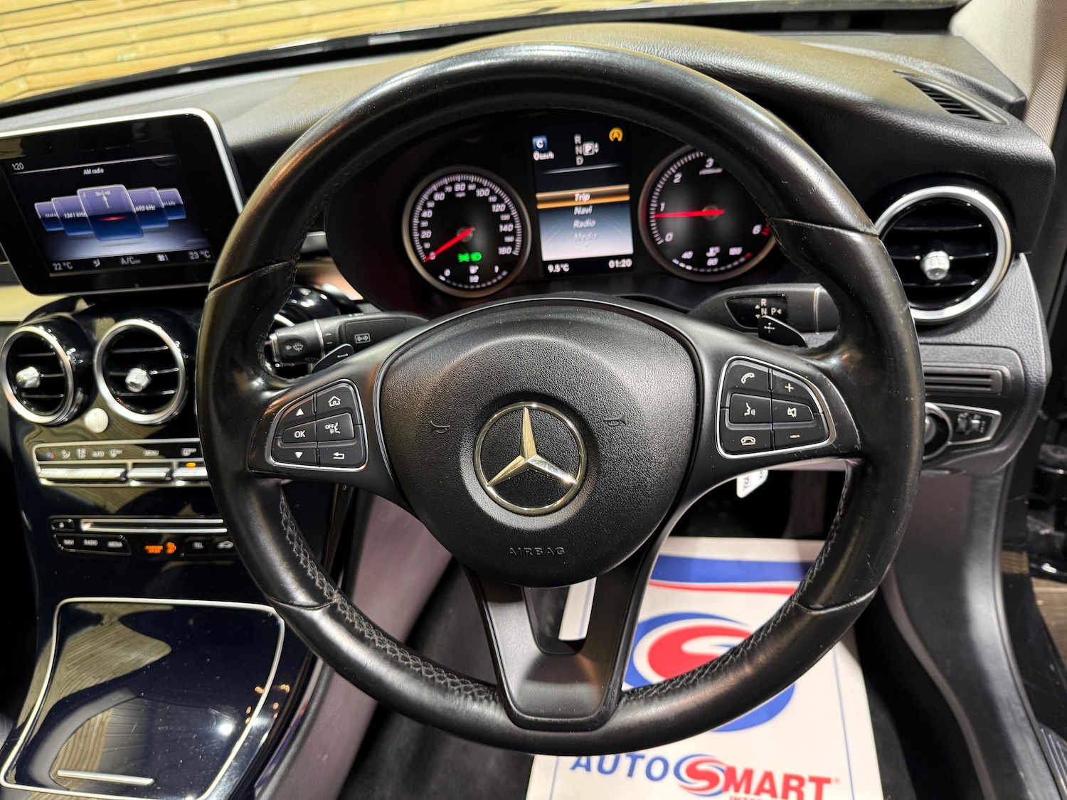 Used Mercedes-Benz C Class 2015 for sale - 76557830: Photo 24