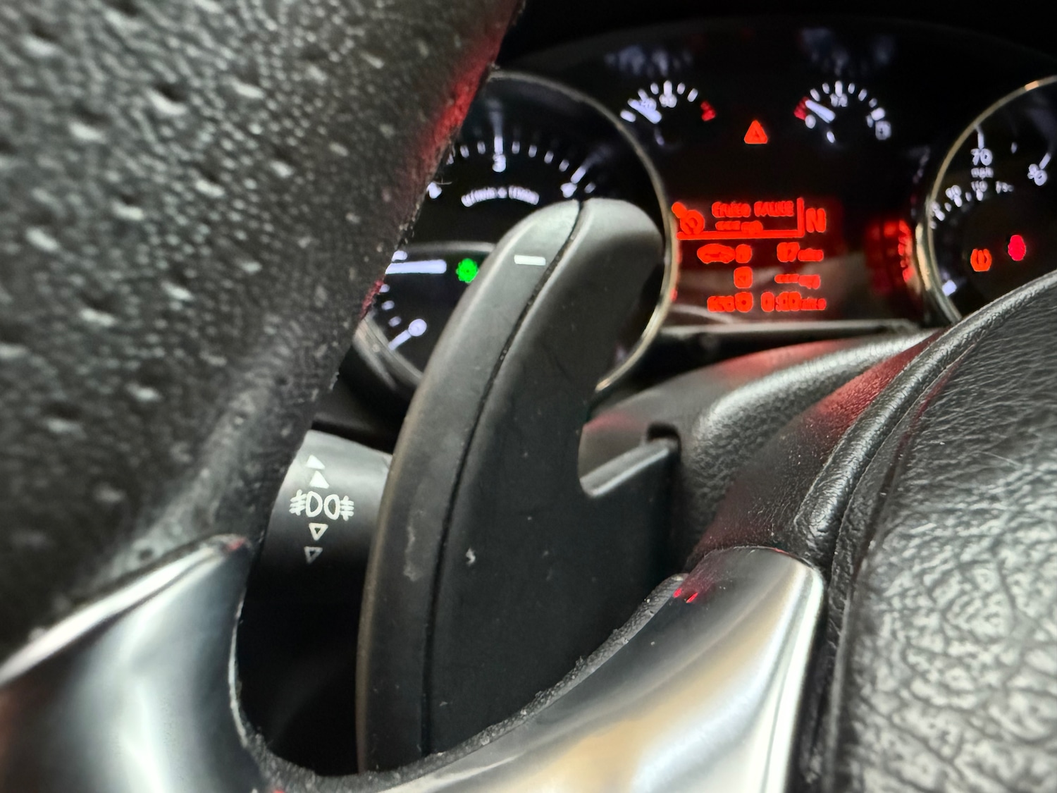 Used Peugeot 3008 2015 for sale - 75835525: Photo 34