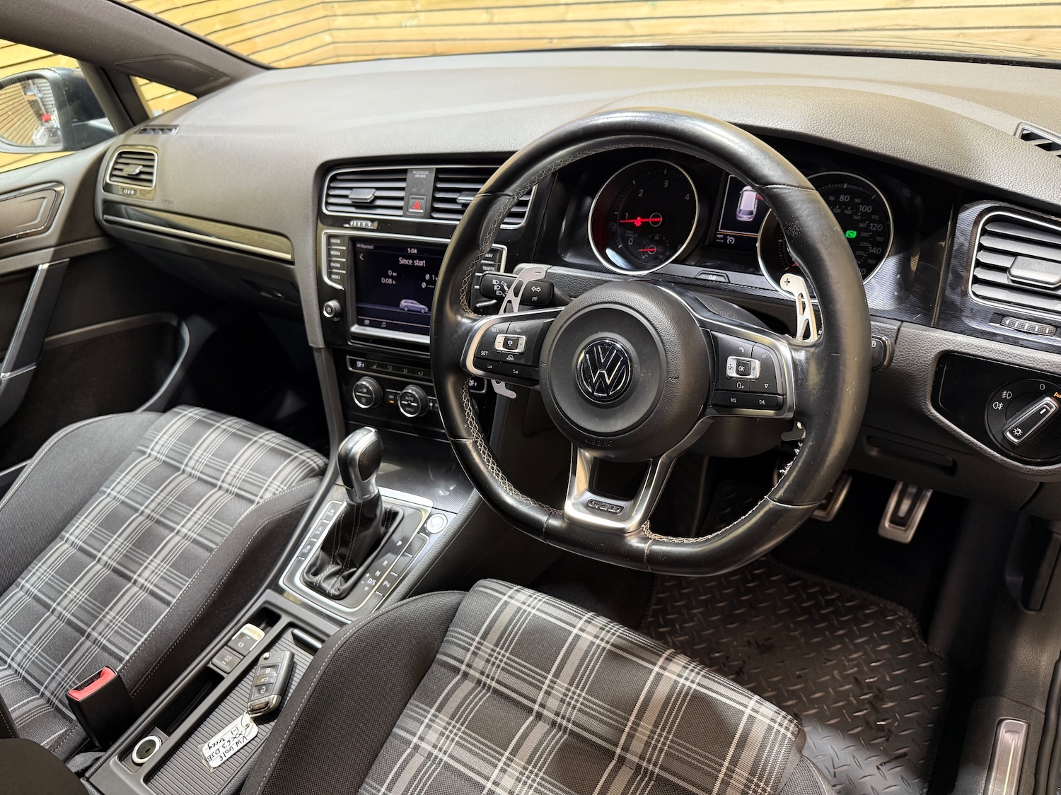 Used Volkswagen Golf 2016 for sale - 76526910: Photo 21