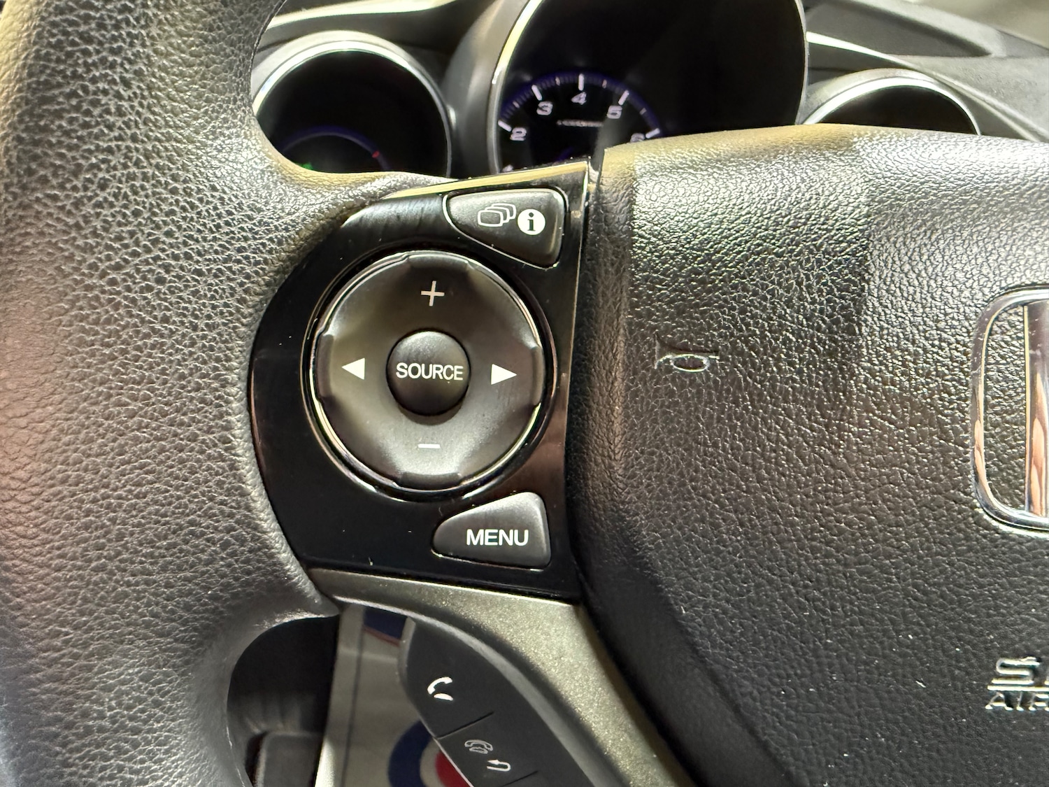 Used Honda Civic 2016 for sale - 76374624: Photo 27