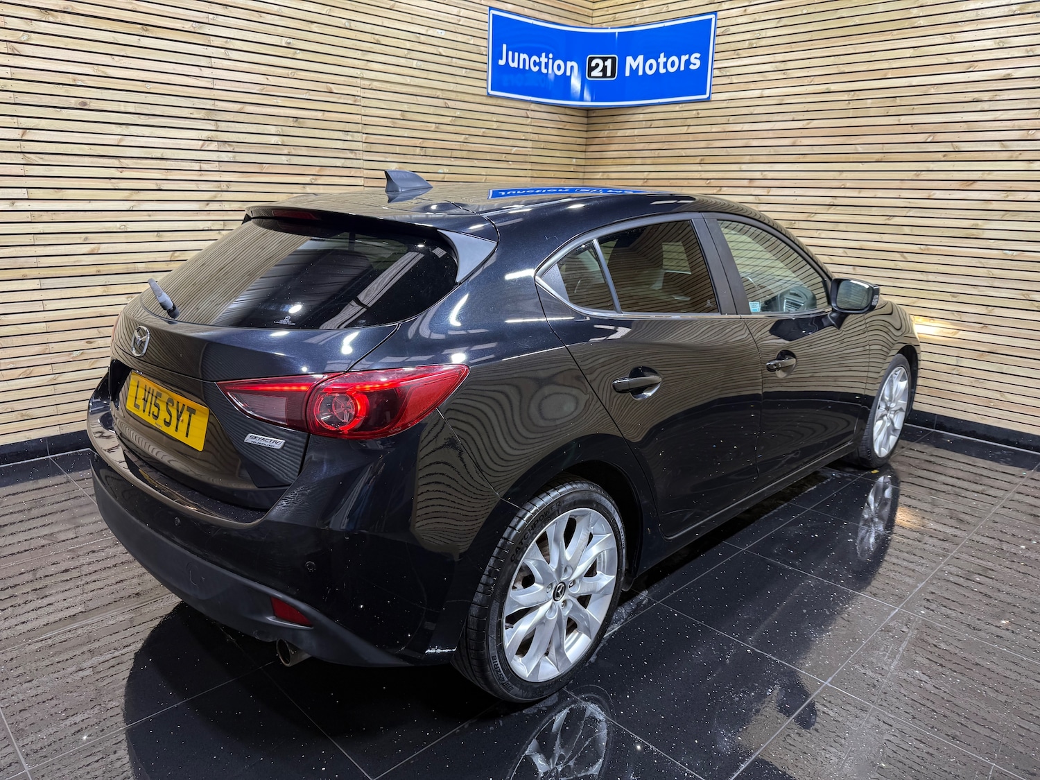 Used Mazda Mazda3 2015 for sale - 76096279: Photo 15