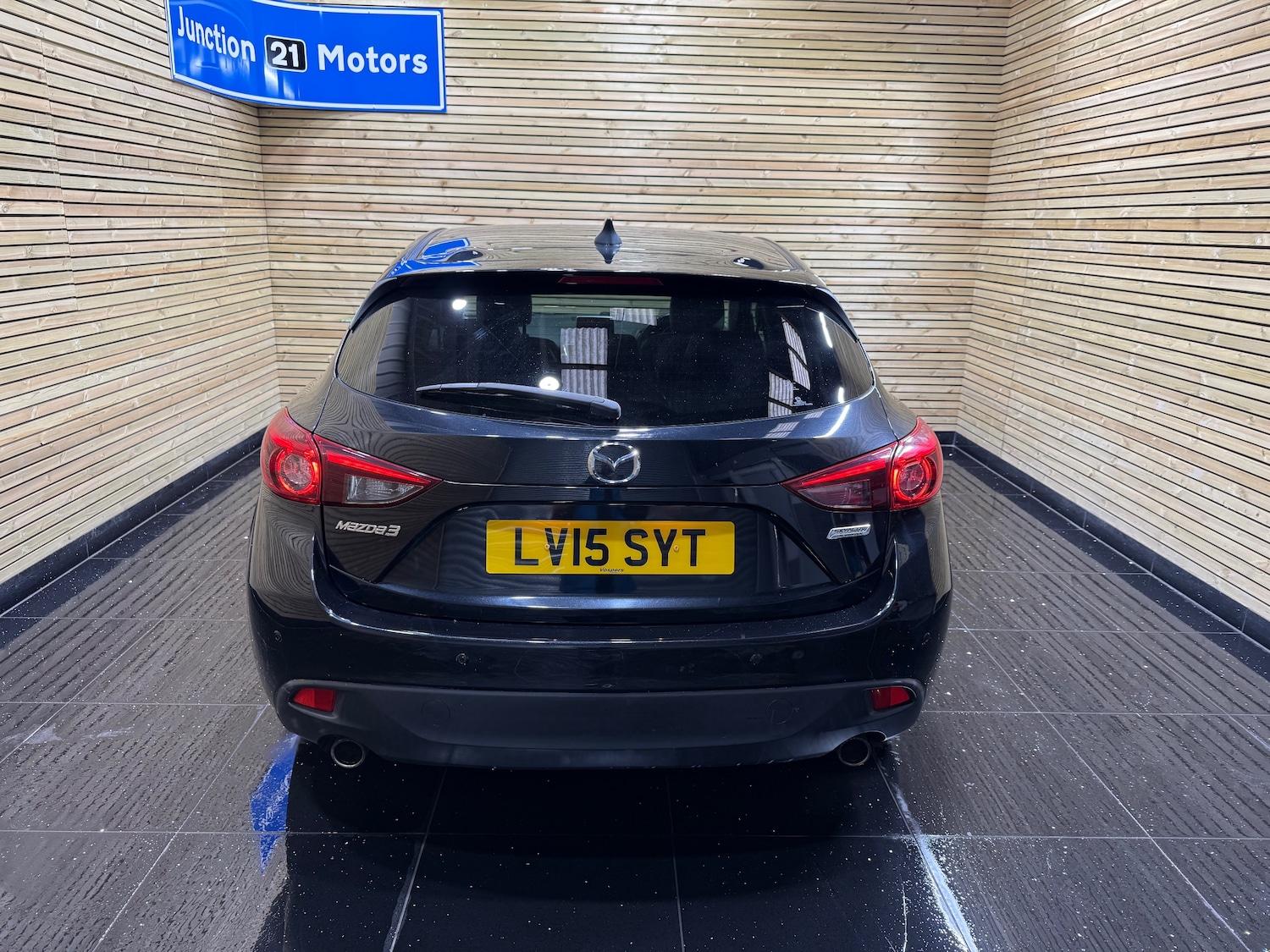 Used Mazda Mazda3 2015 for sale - 76096279: Photo 3