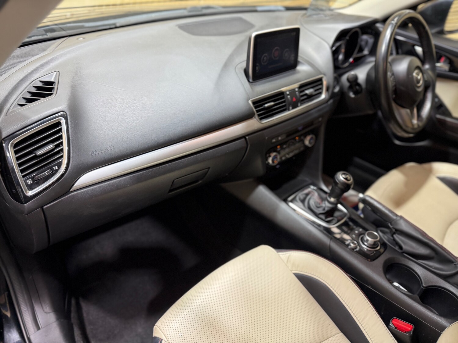 Used Mazda Mazda3 2015 for sale - 76096279: Photo 33
