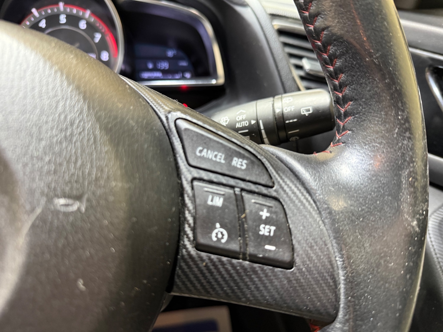 Used Mazda Mazda3 2015 for sale - 76096279: Photo 36