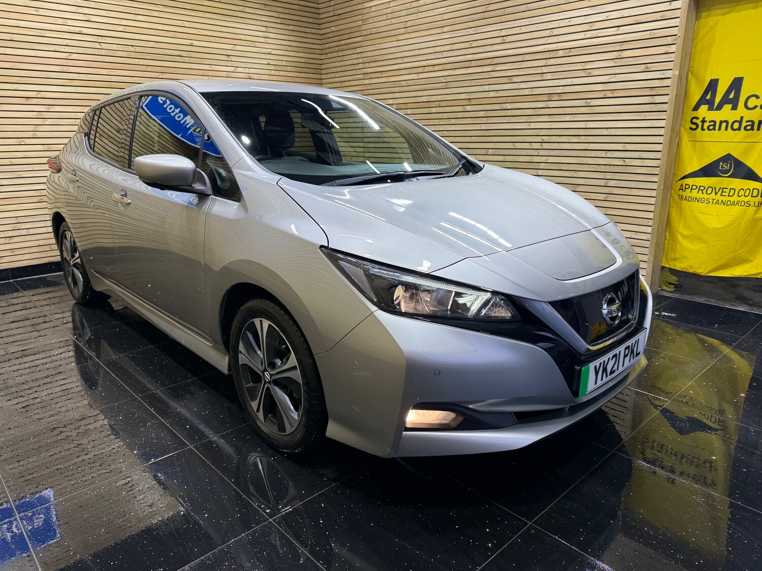 Used Nissan Leaf 2021 for sale - 77493800: Photo 19