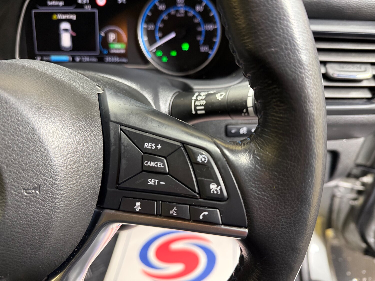 Used Nissan Leaf 2021 for sale - 77493800: Photo 30