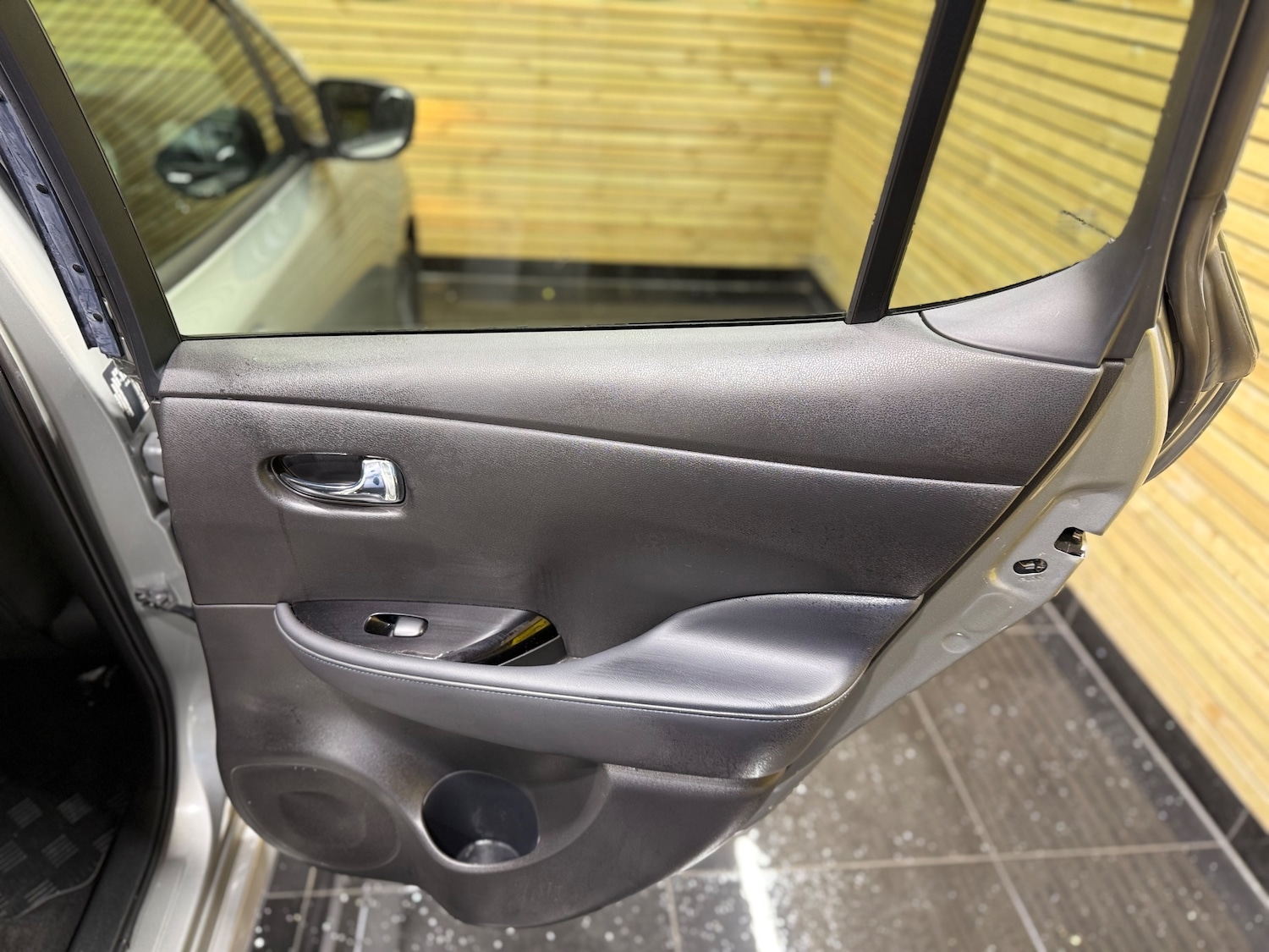 Used Nissan Leaf 2021 for sale - 77493800: Photo 34