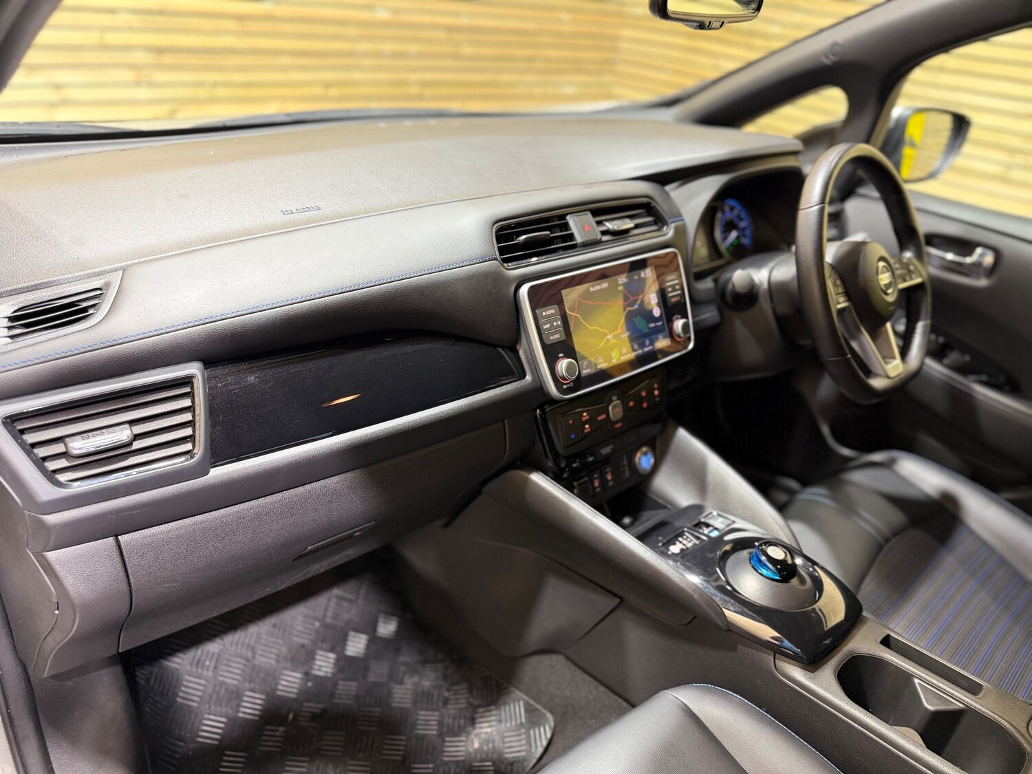 Used Nissan Leaf 2021 for sale - 77493800: Photo 40