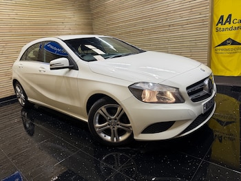 Used Mercedes-Benz A-Class 2015 for sale - 78936895: Photo