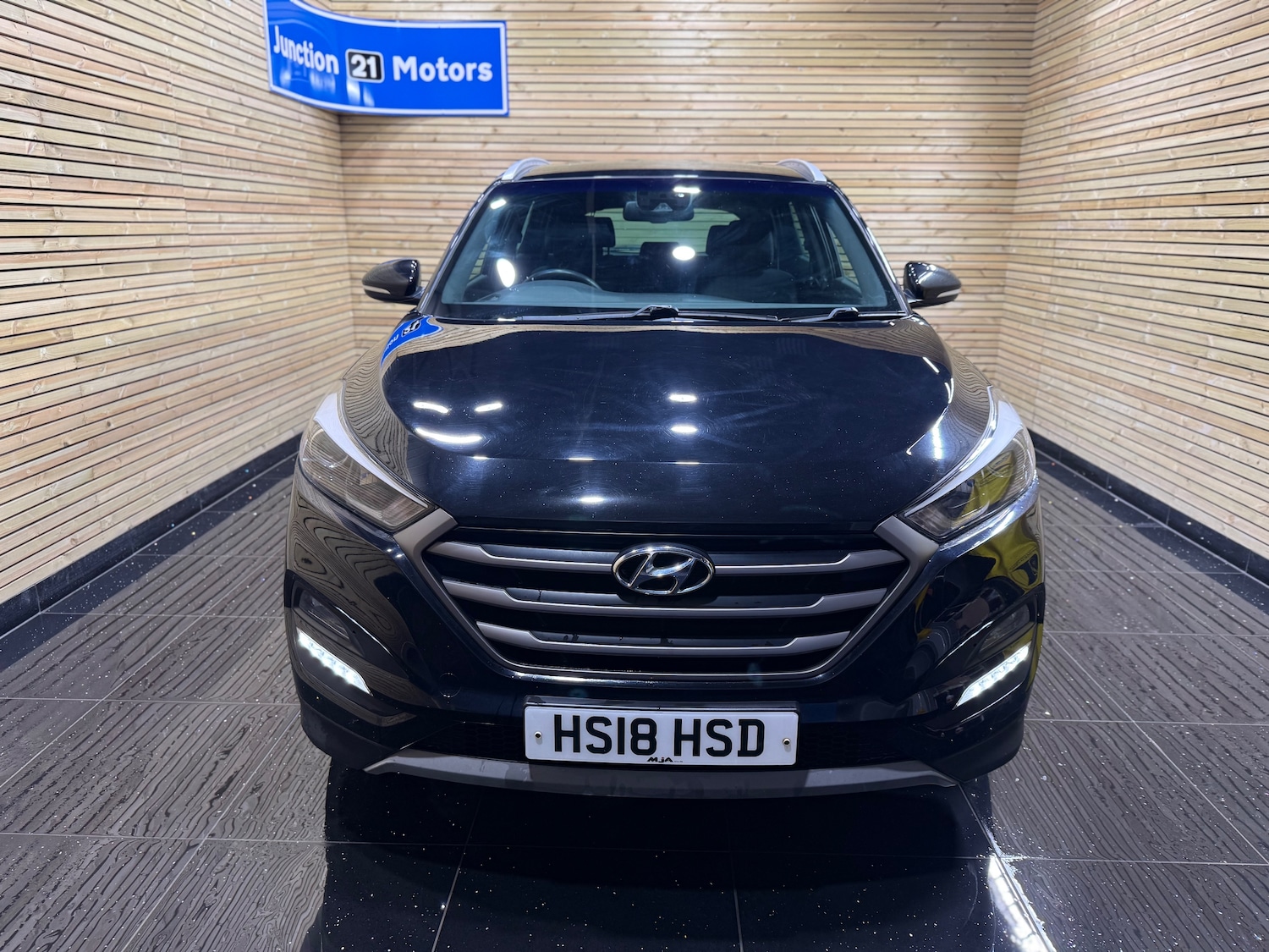 Used Hyundai TUCSON 2018 for sale - 78064988: Photo 2