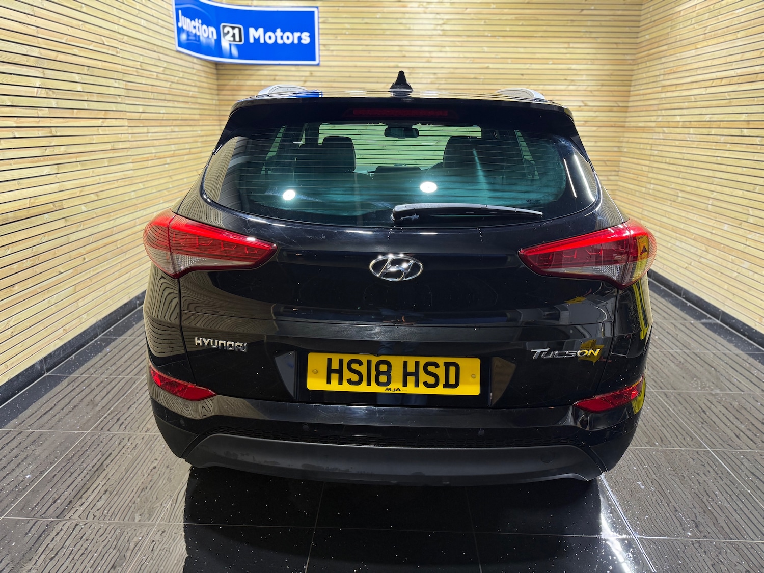 Used Hyundai TUCSON 2018 for sale - 78064988: Photo 3