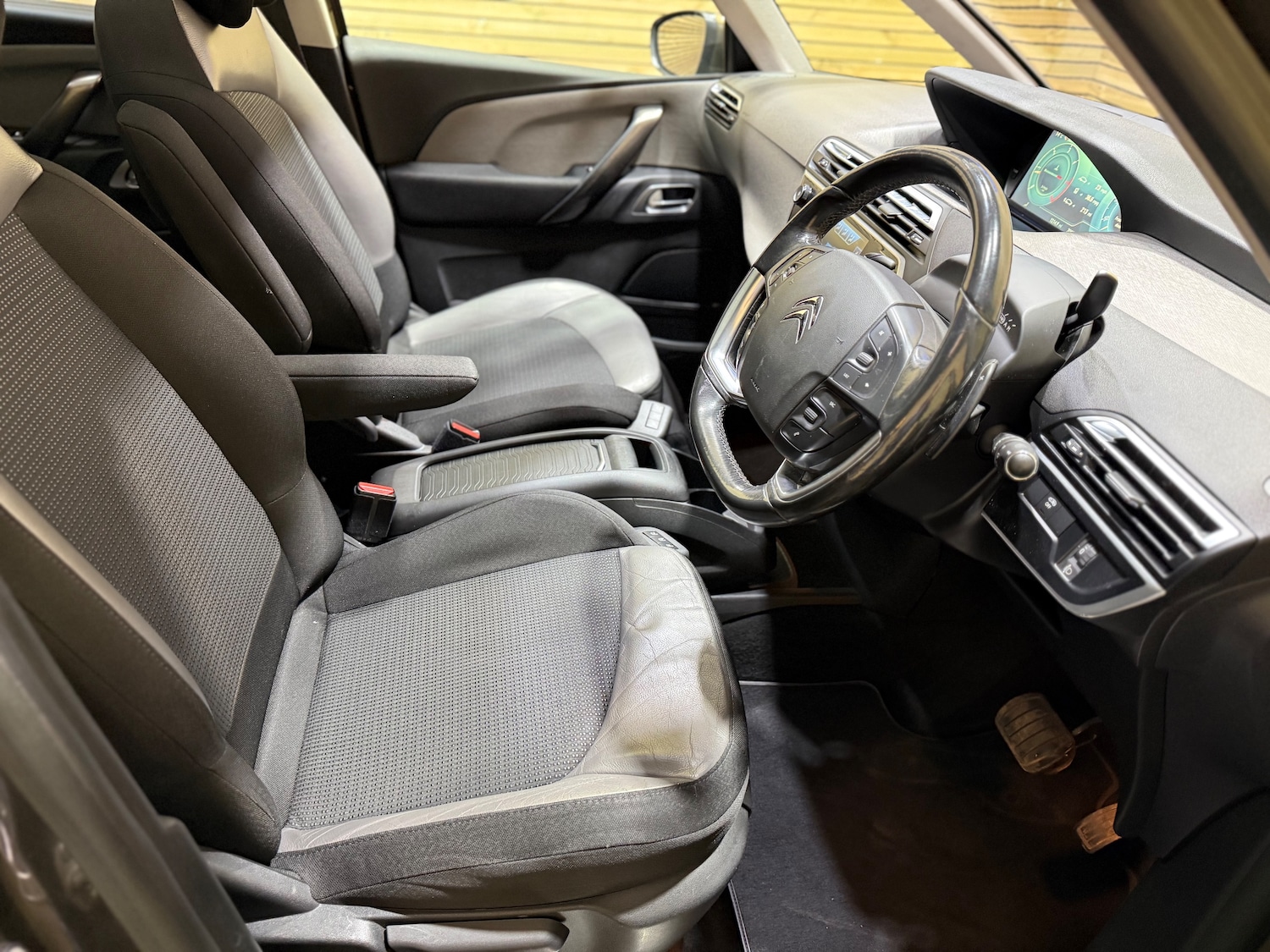 Used Citroen C4 Grand Picasso 2014 for sale - 76391924: Photo 7