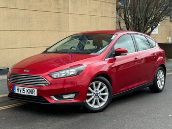2015 (15) - 2.0 TDCi Titanium 5dr Powershift