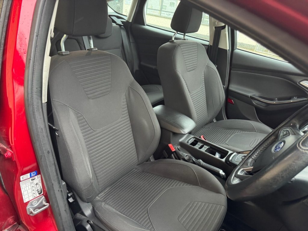 Used Ford Focus 2015 for sale - 77571599: Photo 9