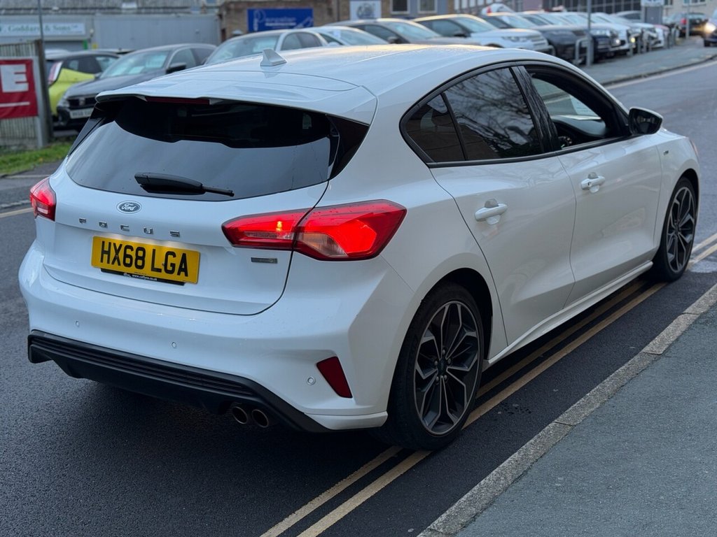 Used Ford Focus 2018 for sale - 76868211: Photo 11