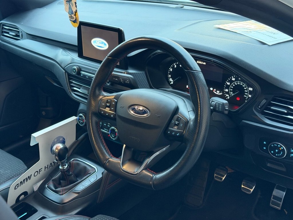 Used Ford Focus 2018 for sale - 76868211: Photo 4