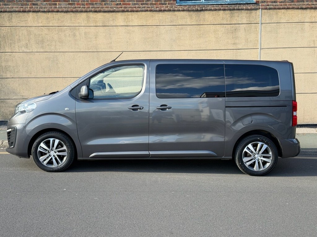 Used Peugeot Traveller 2018 for sale - 78111129: Photo 11