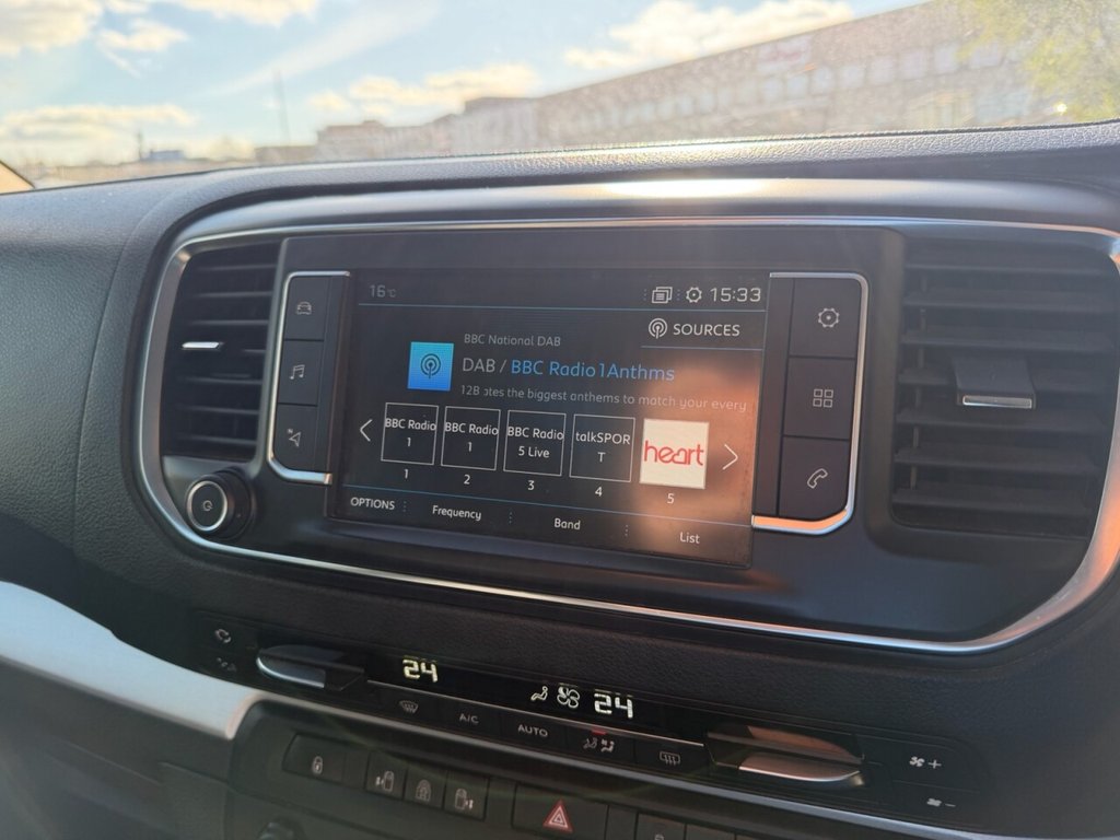 Used Peugeot Traveller 2018 for sale - 78111129: Photo 2