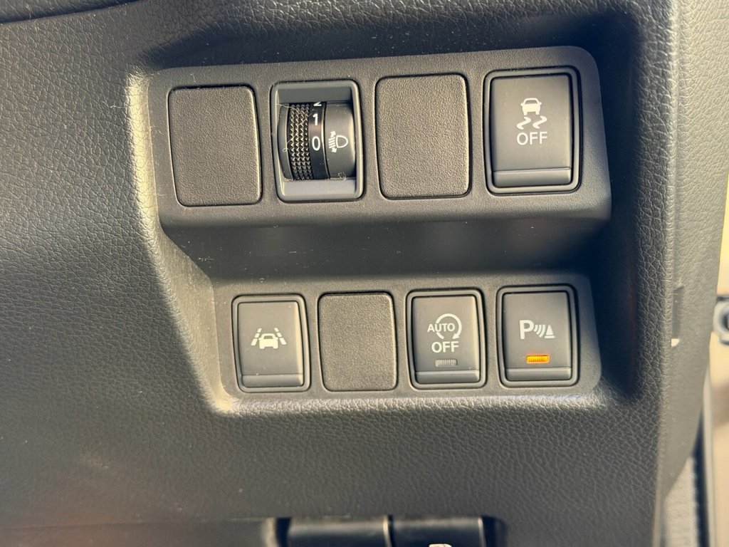 Used Nissan Qashqai 2015 for sale - 76570278: Photo 6