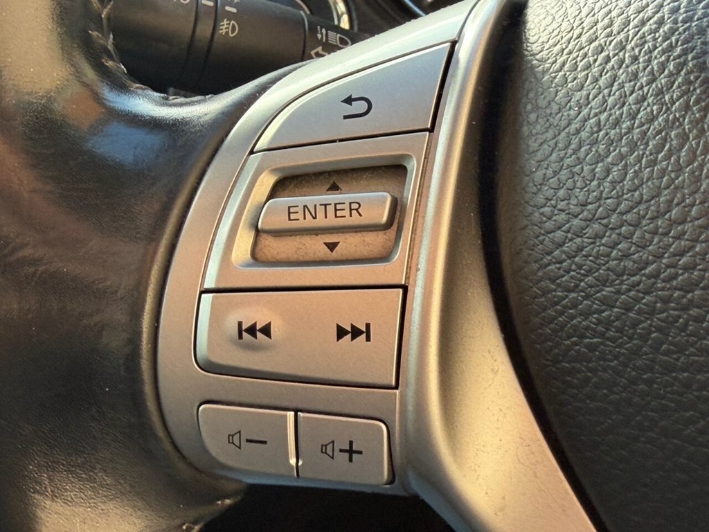 Used Nissan Qashqai 2015 for sale - 76570278: Photo 8