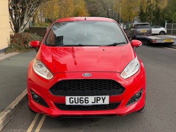 Used Ford Fiesta 2016 for sale - 76570084: Photo