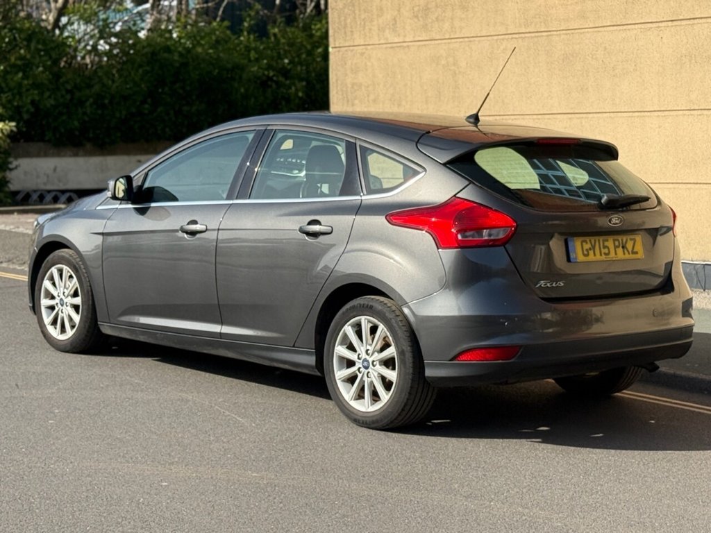 Used Ford Focus 2015 for sale - 77765538: Photo 4