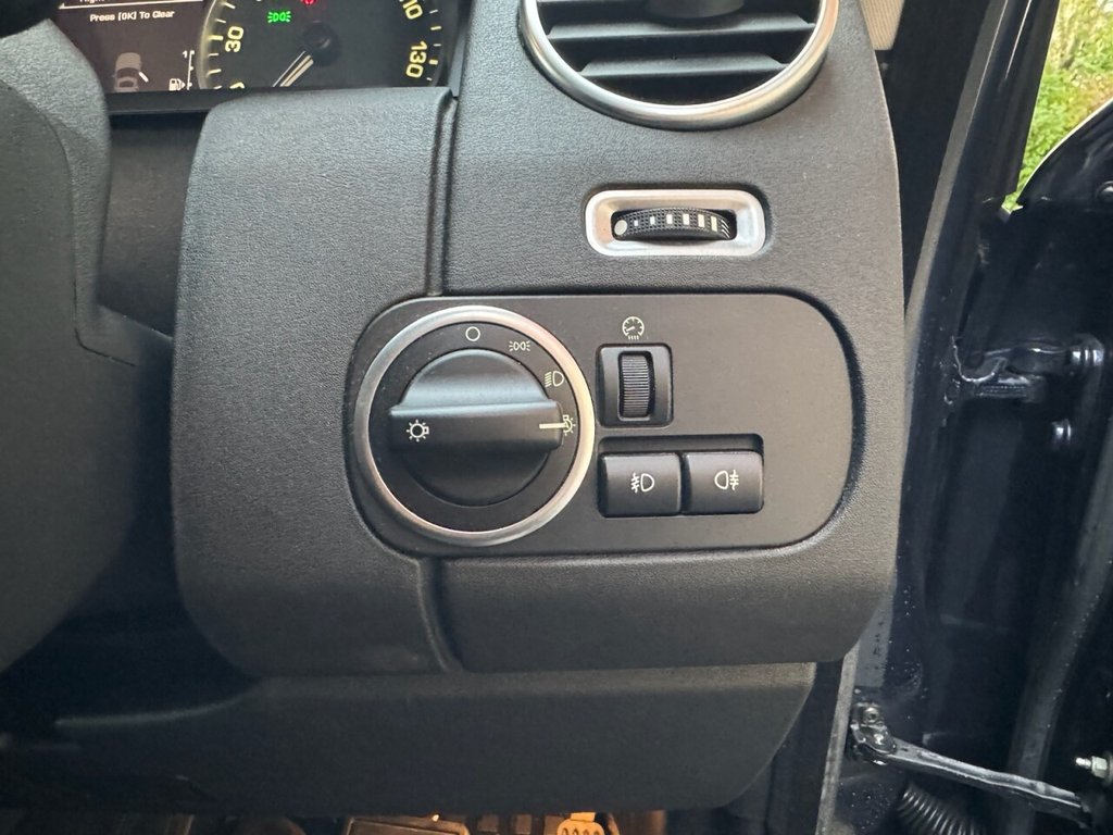 Used Land Rover Discovery 2016 for sale - 76375979: Photo 17