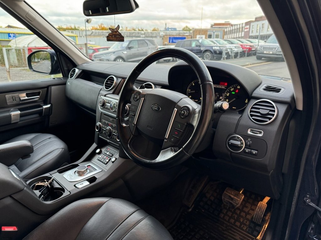 Used Land Rover Discovery 2016 for sale - 76375979: Photo 9