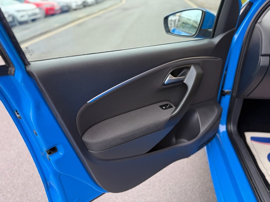 Used Volkswagen Polo 2014 for sale - 78136951: Photo 10