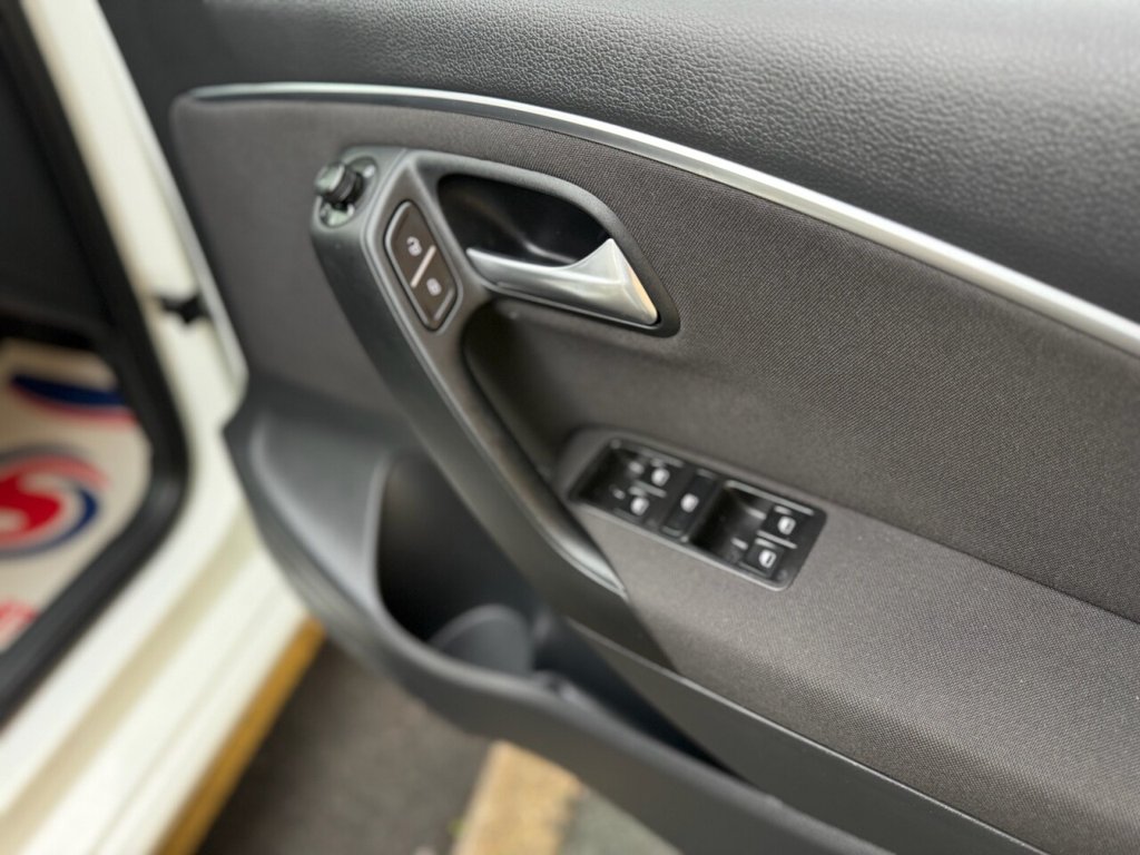 Used Volkswagen Polo 2016 for sale - 76482166: Photo 30