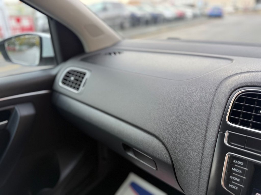 Used Volkswagen Polo 2016 for sale - 76482166: Photo 45